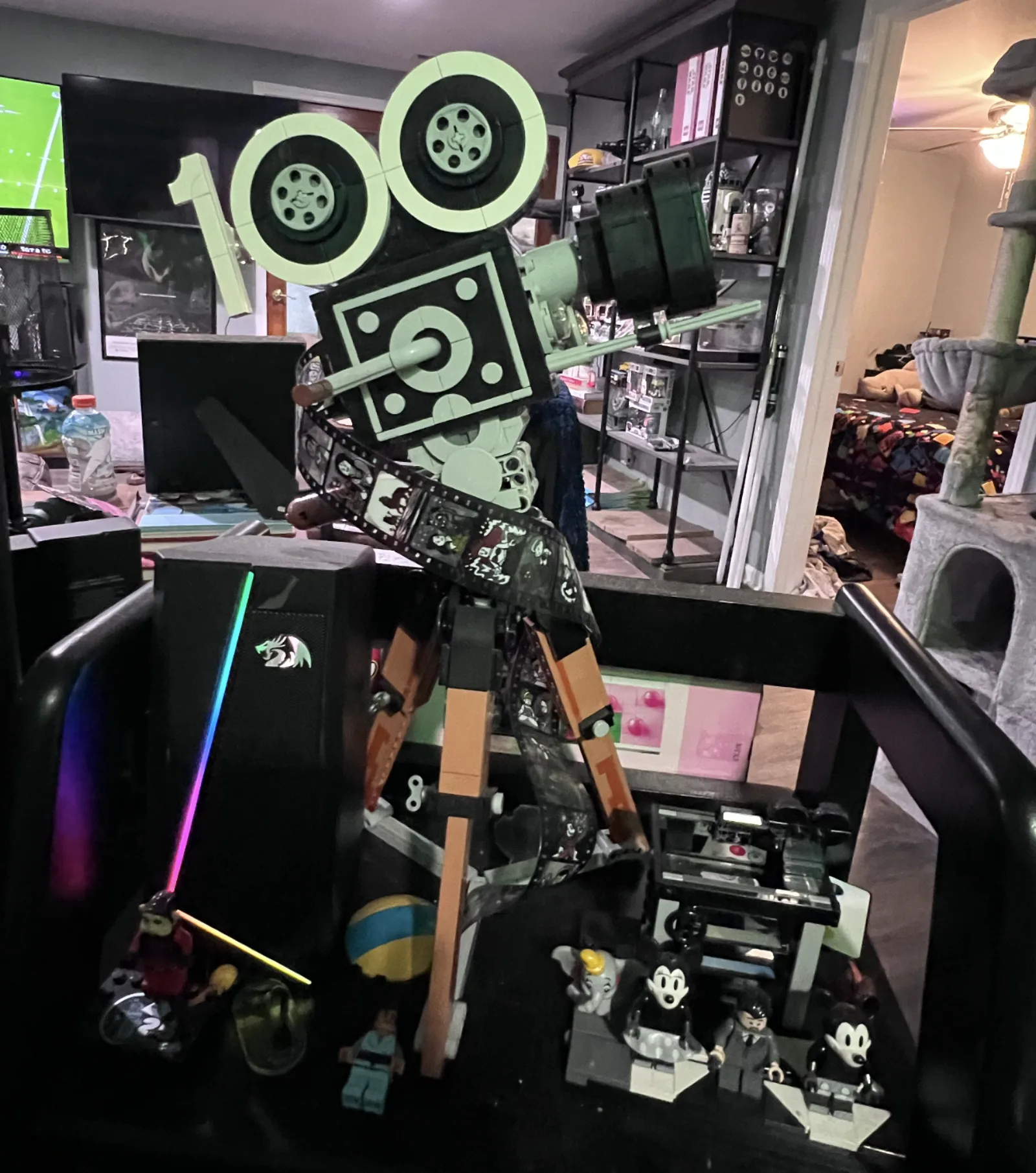 LEGO Disney Walt Disney Tribute Camera