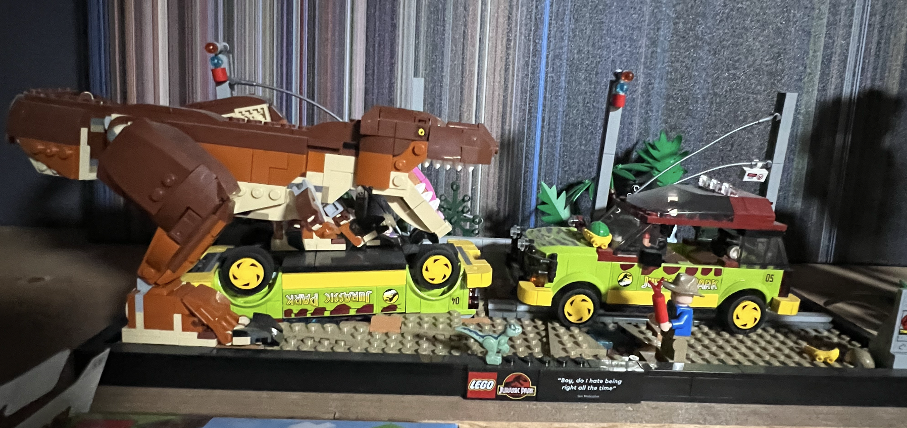 Jurassic Park Review: Famous Scene Perfection