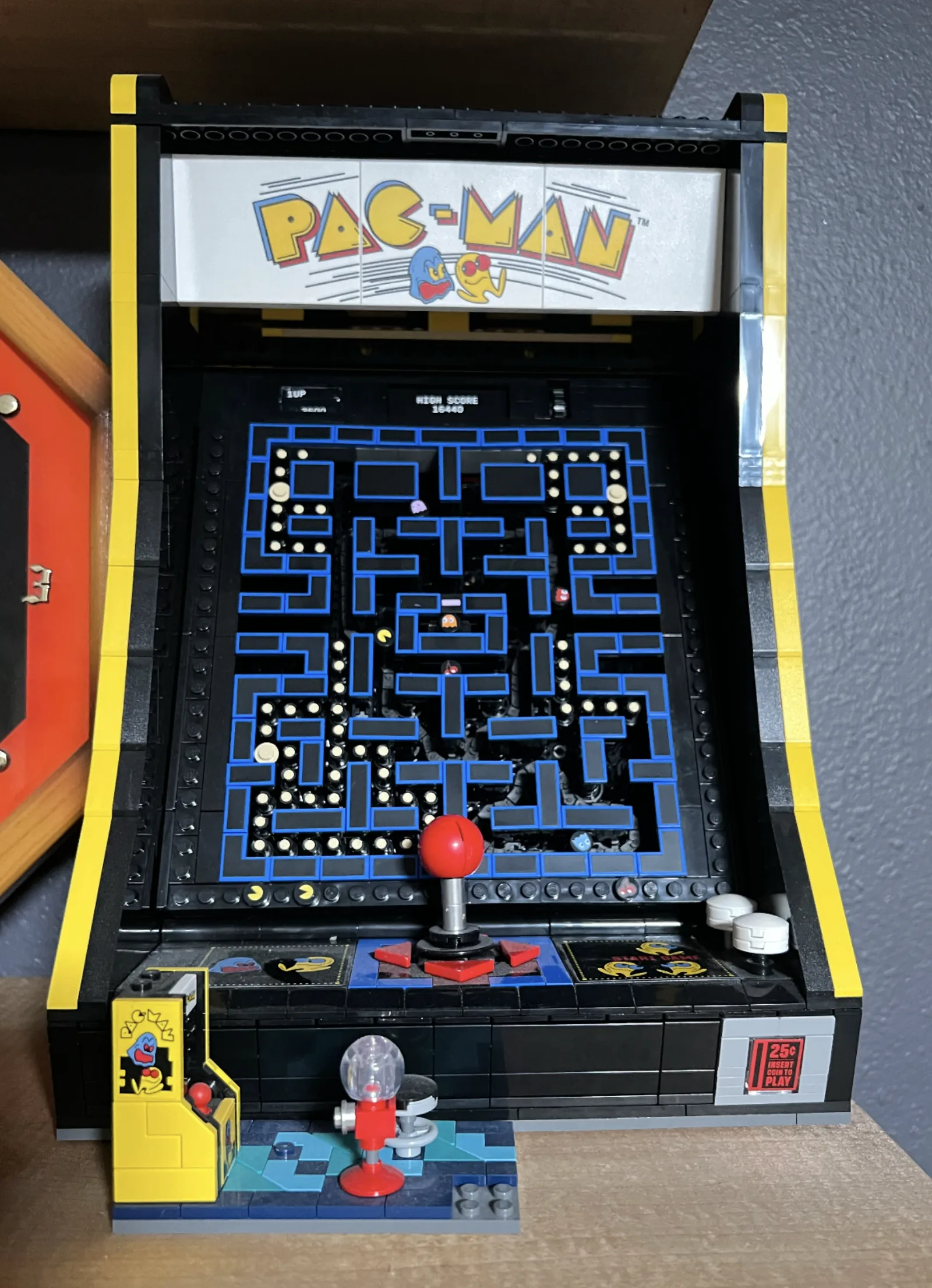 LEGO Icons PAC-MAN Arcade