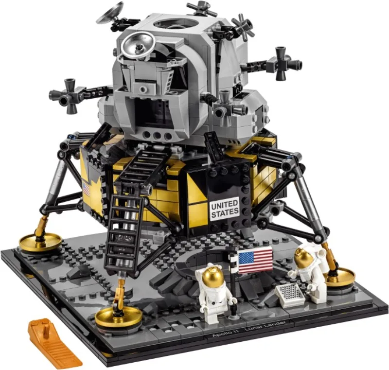 LEGO NASA Apollo 11 Lunar Lander (10266)