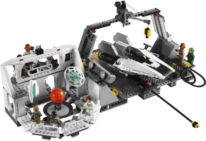 LEGO Home One Mon Calamari Star Cruiser (7754)